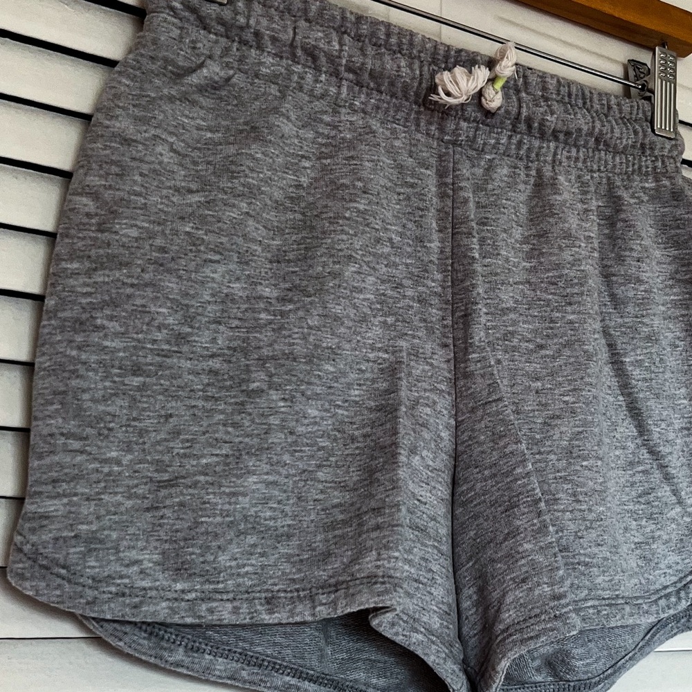 Cat & Jack | Dolphin Hem Sweat Shorts - Picture 2 of 4